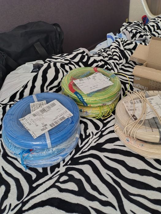 Rola 2.5 și 4 role începute 1.5