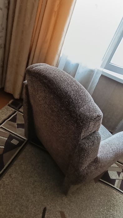 Кресло в хорошем состоянии