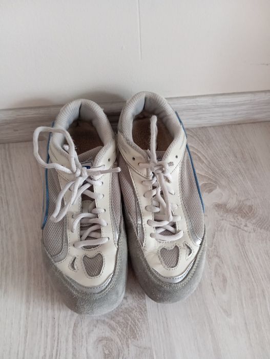Papuci de scrimă mărimea 37 in stare bună