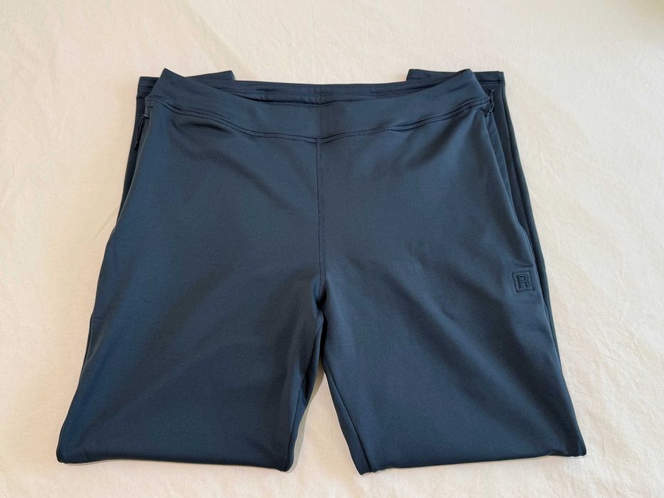 Продавам панталон / термоклин Patagonia R1 Thermal Bottoms, Smolder Blue, размер L – отлично състояние