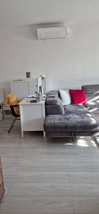 Persoana fizica, vând apartament cu doua camere decomandat, Constanța ICIL — fotografia 3