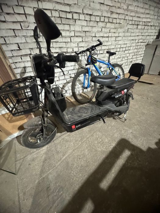 Продам электроскутер