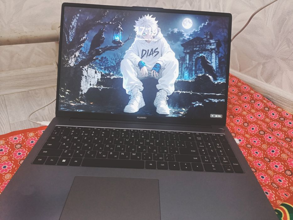 Huawei matebook d16