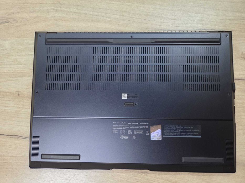 Laptop Gaming ASUS Zenbook Pro 14 - i9 13900H / RTX 4070 / 48GB RAM / 2TB SSD / GARANȚIE 2027 – PACHET COMPLET