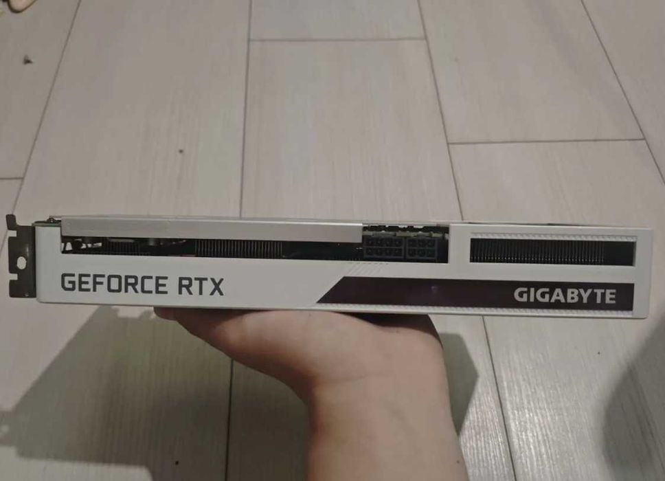 Видеокарта RTX 3060 Ti