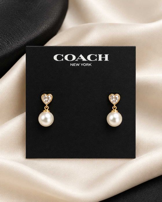 Нови маркови обици Coach