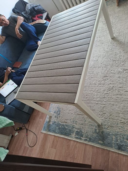 Стол хороший качество