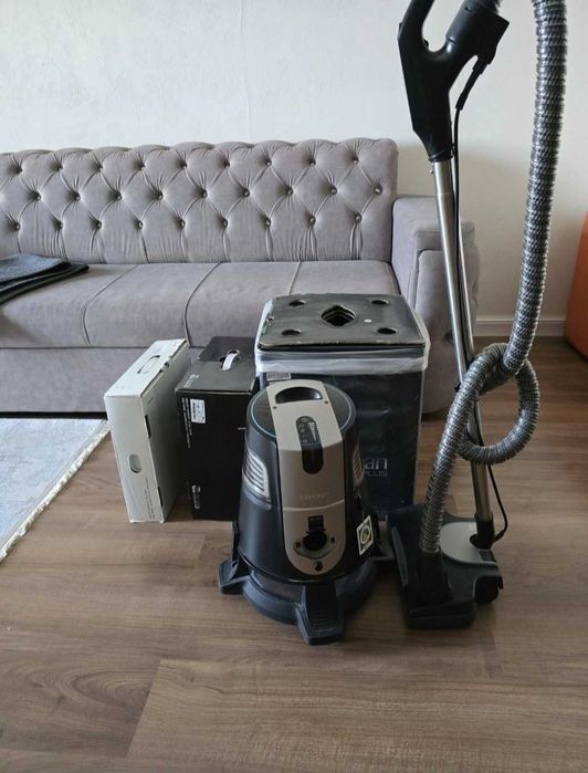 Продам пылесос Roboclean S Plus + С плюс