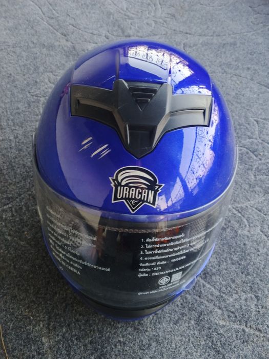 moto bayker kaska