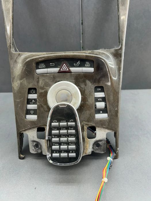 Consola centrala Mercedes-Benz S-Class S 320 CDI 7G-Tronic (235 hp)
