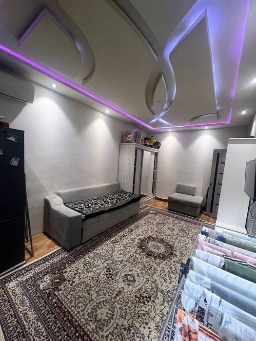 Чиланзар 21 квартал 1в2/1/4 Мебель, техника Огород,подвал,парковка