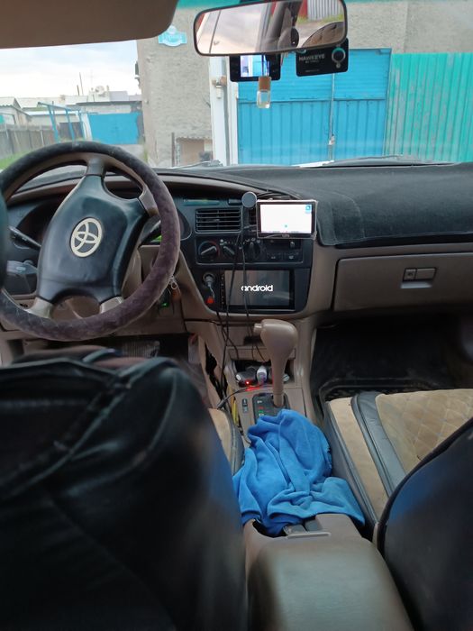 Продам машину Тойота Камри