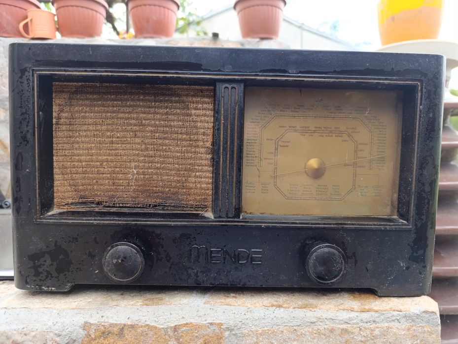 Автентично ретро радио MENDE