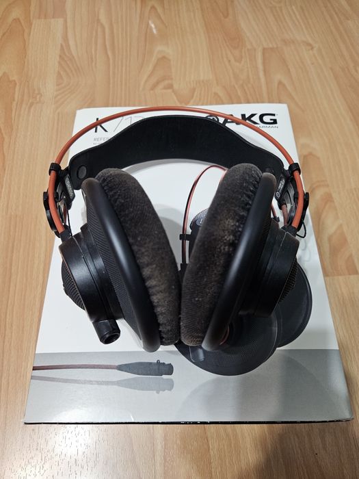 AKG K712 PRO студийни слушалки