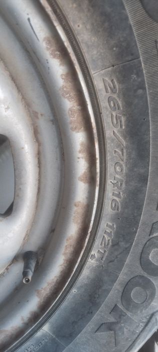 зимни моткро покришка
