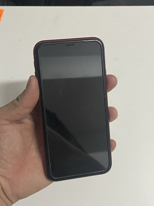 Iphone   XR без коробки