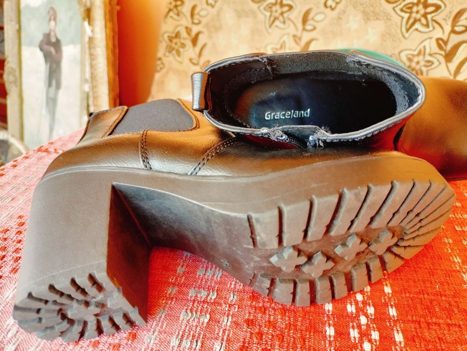 Botine damă Graceland (Deichmann) cu toc gros – Negre – Mărime 36