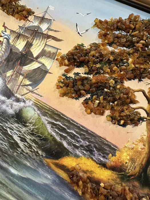 Картина с натуральным янтарём