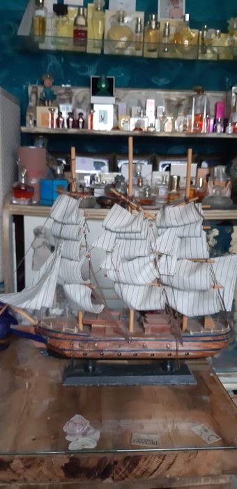 Кораблик ручной работы