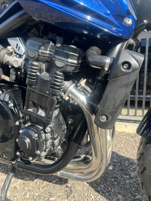 Motocicleta Suzuki GSF.650