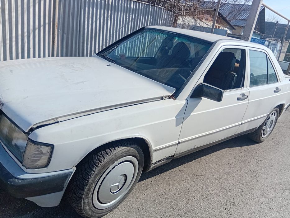 Машину продам срочно