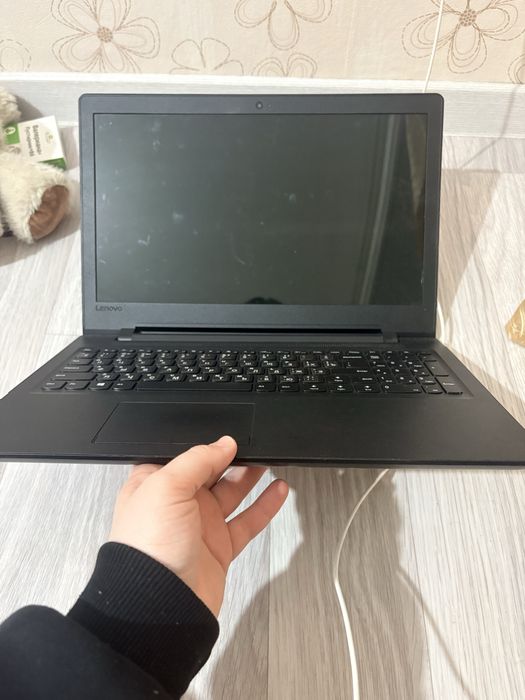 Ноутбук . Lenovo