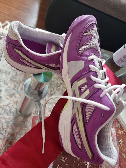 Adidasi marimea39