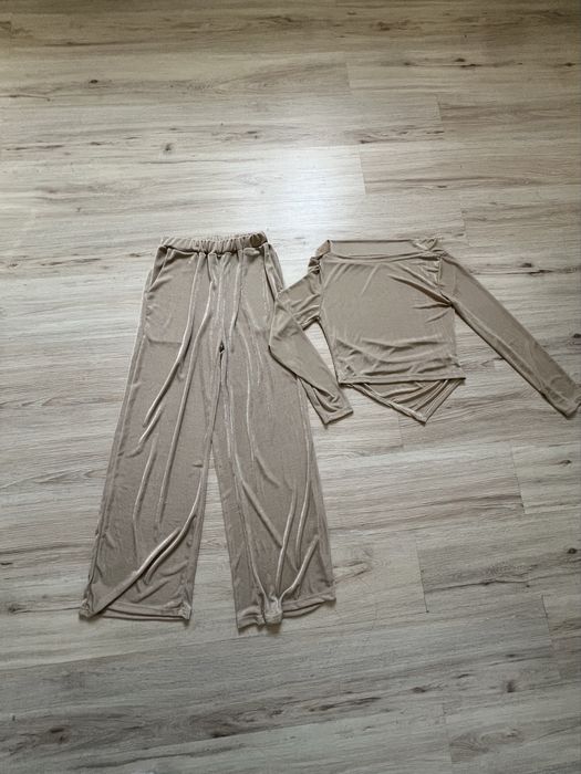 женские вещи продаются