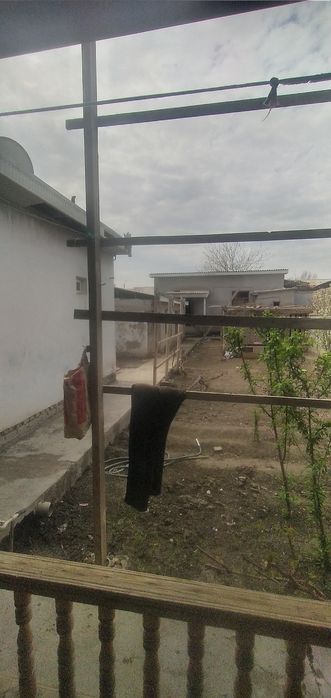 Ховли уй сотилади 90000