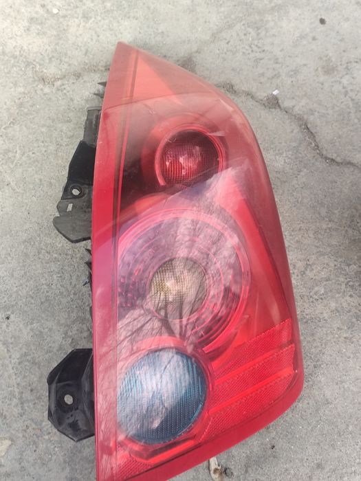 Десен стоби за nissan премиера b12 hatchback 2003 и нагоре