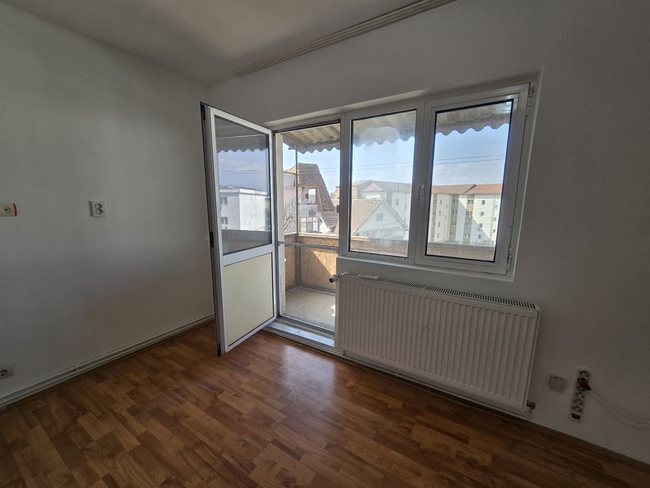 Apartament 2 camere Centru + parcare