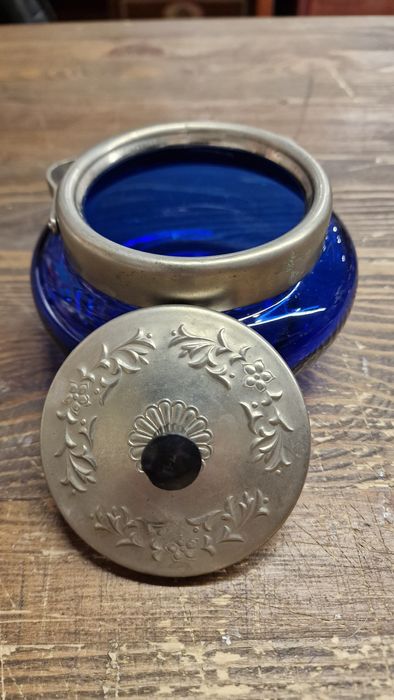 Сахарница эпохи СССР