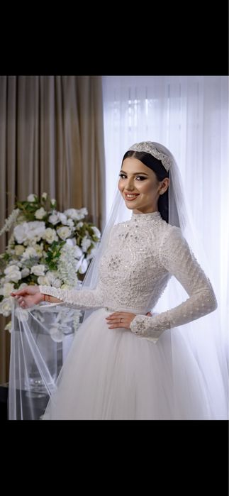 Vând rochie de mireasa Ersa Atelier