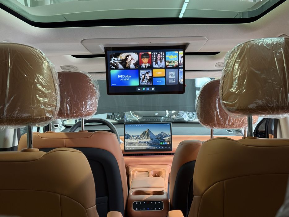 Leapmotor C16 hybrid 200km с РУССИФИКАЦИЕЙ 2025