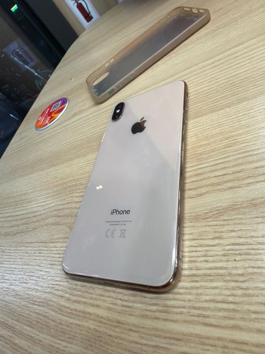 Vand Iphone Xs max  gold , 512 gb , Impecabil , 100% baterie