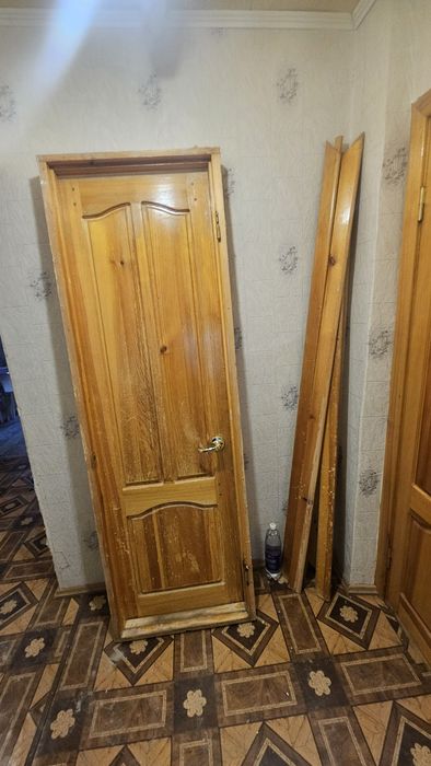 Продам двери межкомнатные