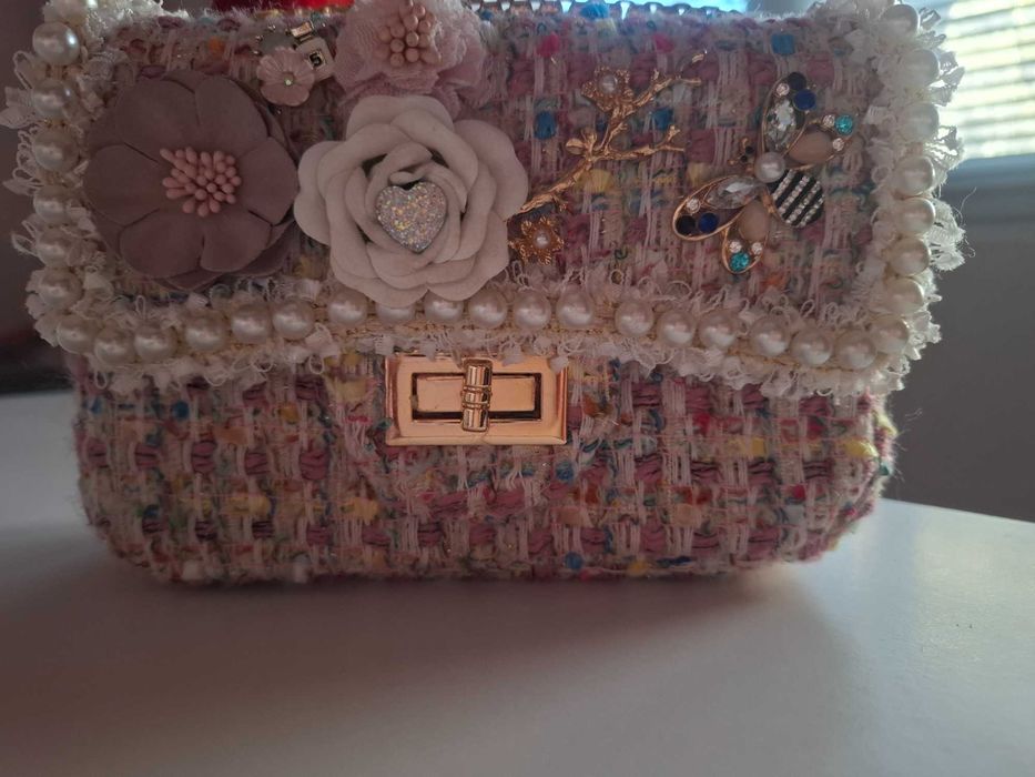 Чисто НОВА чанта