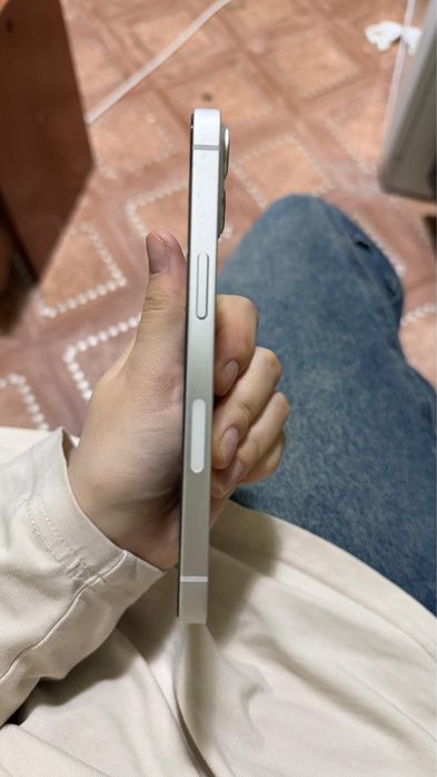 продам айфон 13 в идеале