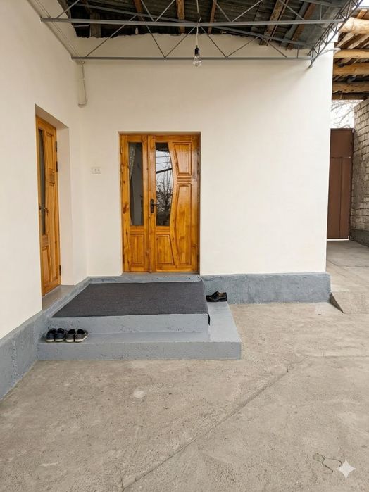 Shinam  hovli srochno sotiladi,  kelishiladi 55000