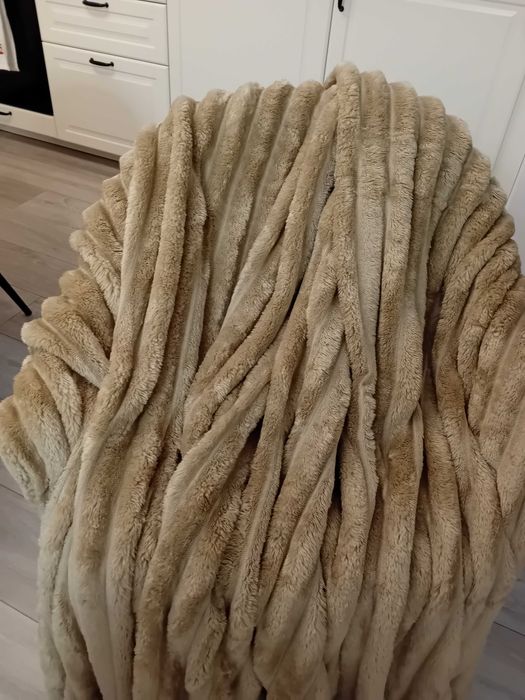 230x200 Luxurious Sherpe Throw Cafea cu Lapte