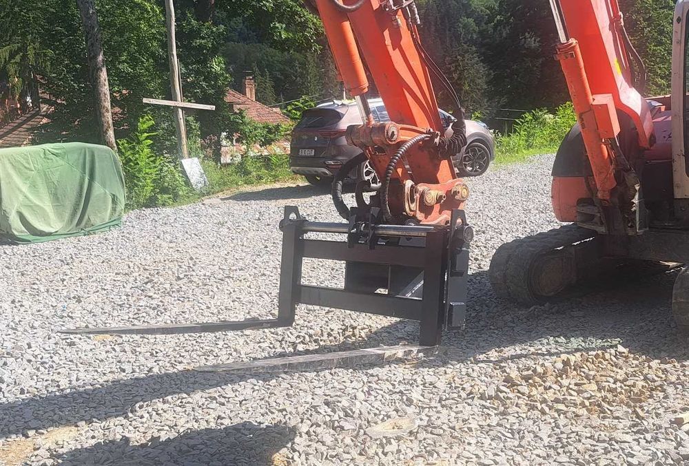 Furci paleti excavator 8 - 23 tone