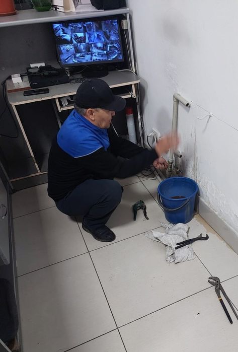 Услуги сантехника 24/7.