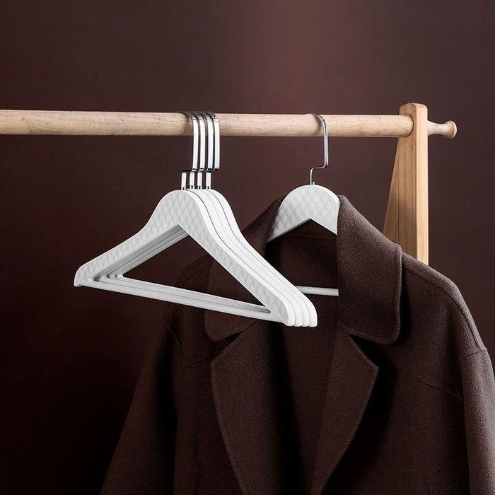 Вешалка в аасортименте