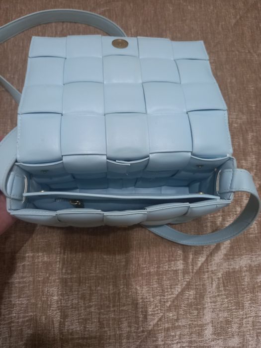 Продам сумку женскую новую