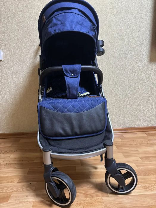 Коляска для прогулок Yoya Dearest 818 Plus Blue