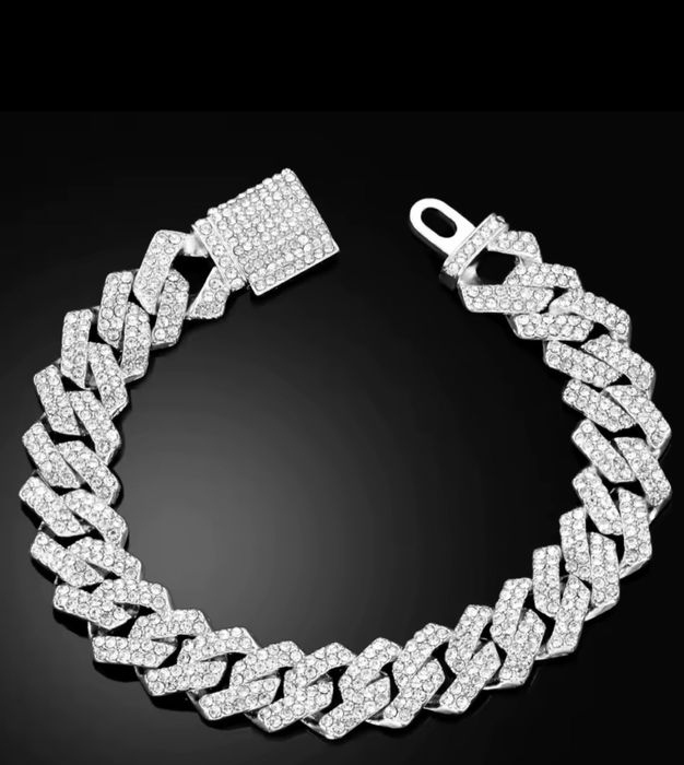 Bratara Cuban ice concept