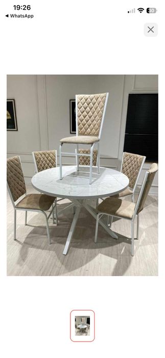 Продается стол без стульев