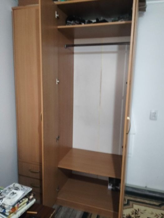 ПРОДАМ ШКАФ Бу торг есть