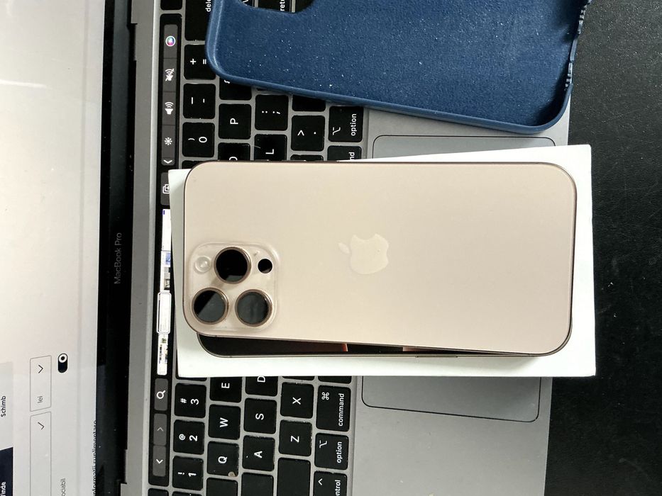 Apple IPhone 16 PRO Max  512 gb, liber retea, full box