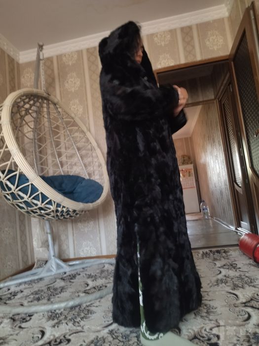 Продается шуба норковая.